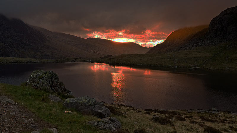 Snowdon at night